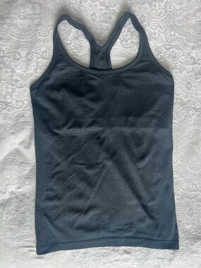 lululemon Ebb to street robbed Black Racerback Tank